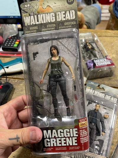 action figure Maggie Green The Walking Dead Mcfarlane Retrogame